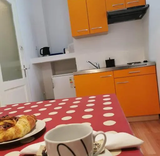 Teni Διαμέρισμα Σπλιτ