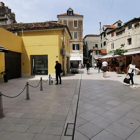 Apartman Teni *