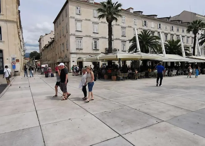 Teni Lejlighed Split